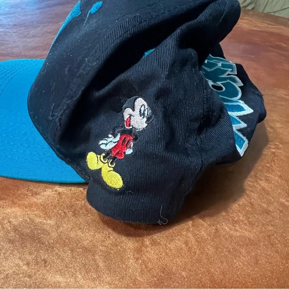 Vintage Disney Mickey Mouse embroidered adjustable baseball hats one size